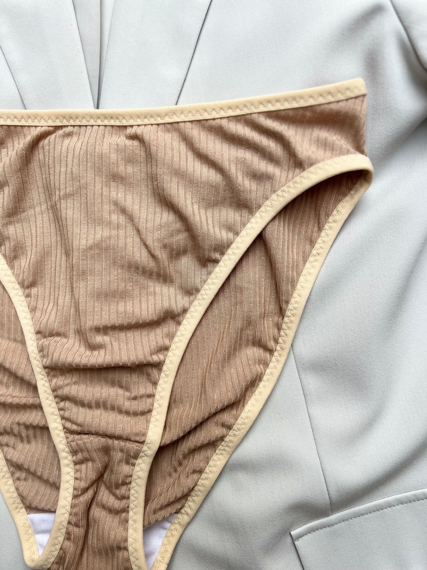 Women’s high-waist panties made of TENCEL™ Modal – beige