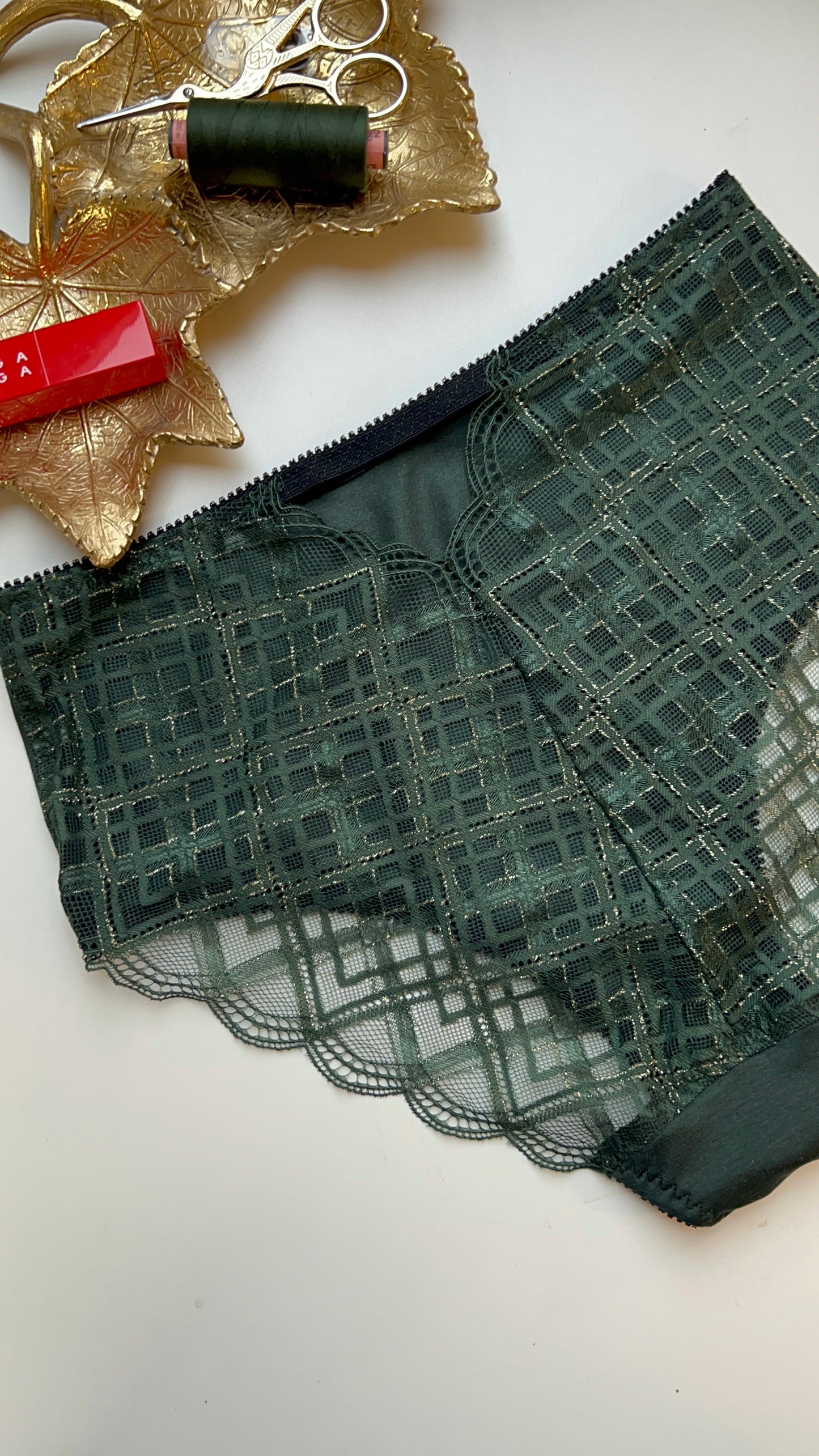 Women’s High-Waist TENCEL™  dark green panties with Lace